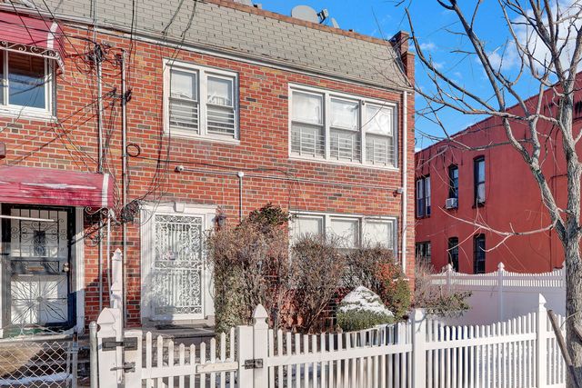 743 WARWICK Street, New York City, NY 11207
