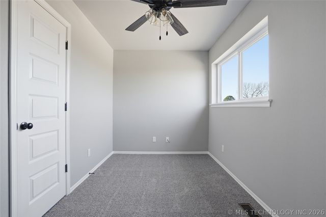 1532 E Grayson Avenue, Sapulpa, OK 74066