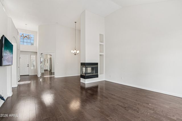 9056 W PORT ROYALE Lane, Peoria, AZ 85381