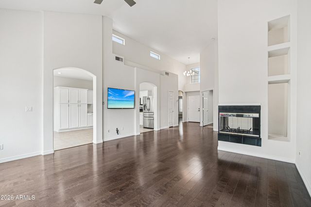 9056 W PORT ROYALE Lane, Peoria, AZ 85381