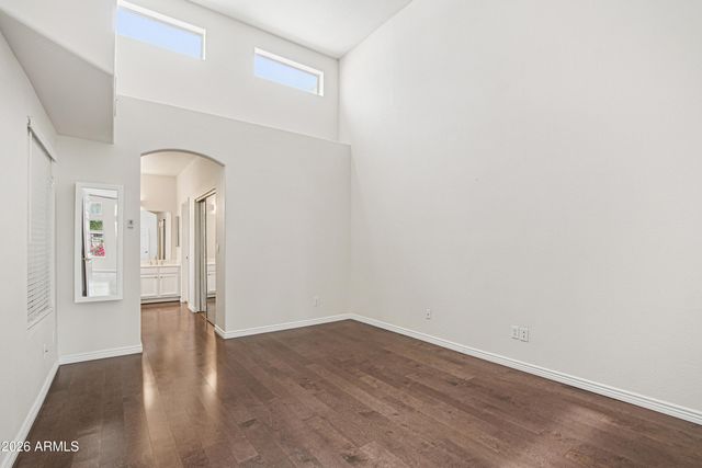 9056 W PORT ROYALE Lane, Peoria, AZ 85381