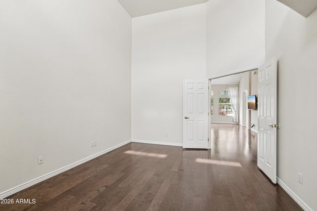 9056 W PORT ROYALE Lane, Peoria, AZ 85381