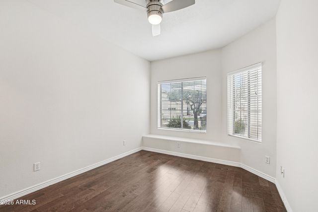 9056 W PORT ROYALE Lane, Peoria, AZ 85381