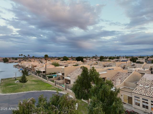 9056 W PORT ROYALE Lane, Peoria, AZ 85381