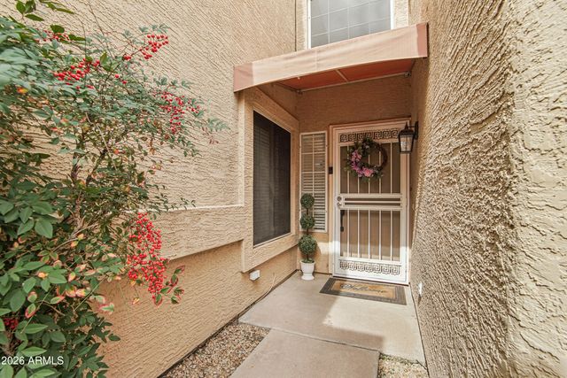 9056 W PORT ROYALE Lane, Peoria, AZ 85381