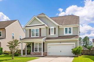 535 Crossland Drive, Moncks Corner, SC 29461