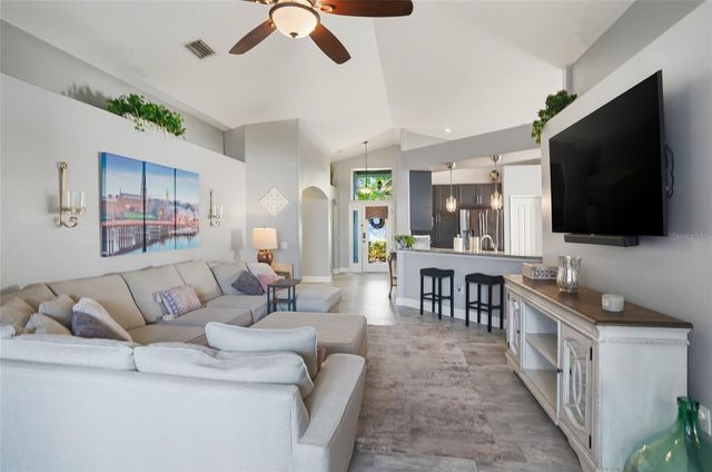 10426 LUCAYA DRIVE, Tampa, FL 33647