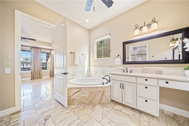 13810 Captains Row, Corpus Christi, TX 78418