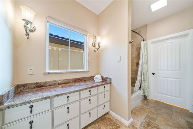 13810 Captains Row, Corpus Christi, TX 78418