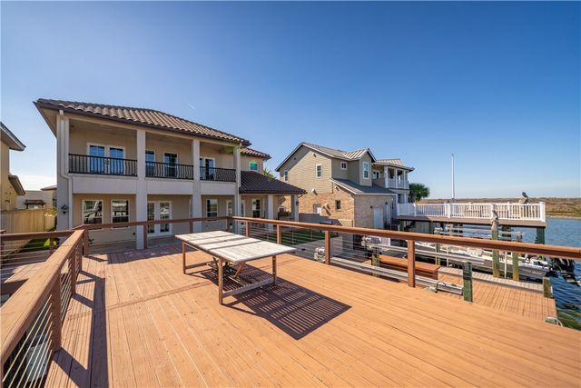 13810 Captains Row, Corpus Christi, TX 78418