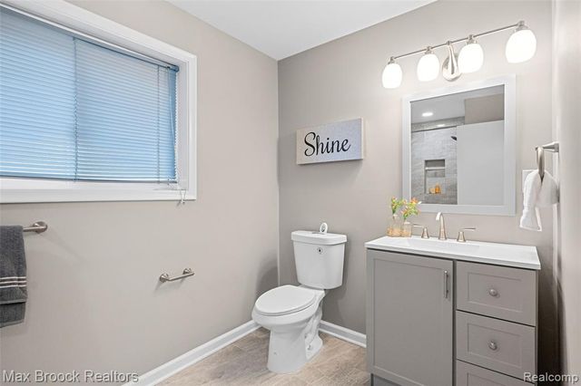 2615 Douglas Drive, Bloomfield Hills, MI 48304