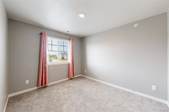 2122 Pineywoods Street, Mead, CO 80542