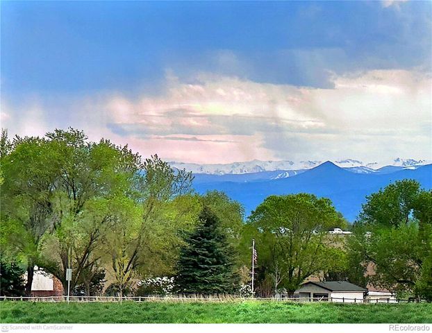 2122 Pineywoods Street, Mead, CO 80542