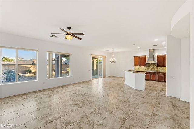 7312 Pinfeather Way, North Las Vegas, NV 89084