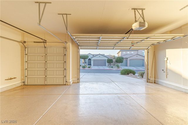 7312 Pinfeather Way, North Las Vegas, NV 89084