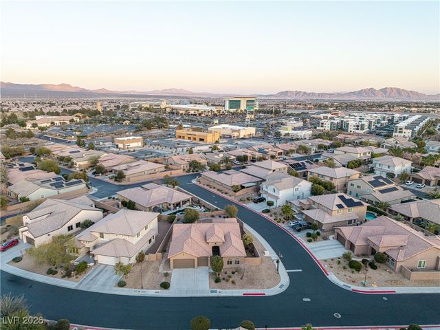 7312 Pinfeather Way, North Las Vegas, NV 89084