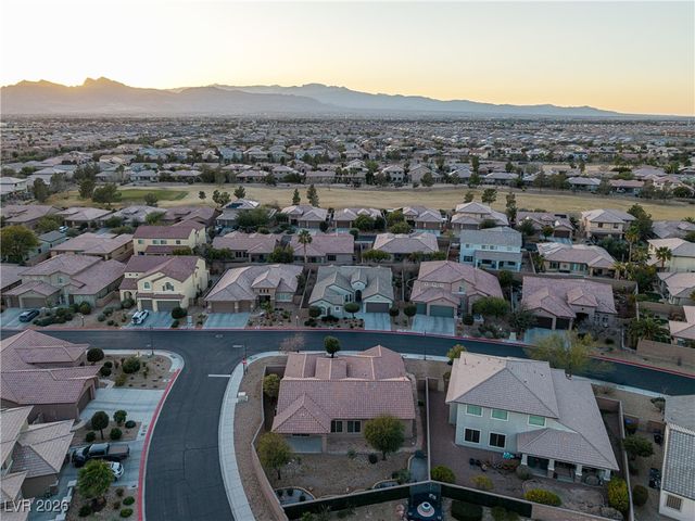 7312 Pinfeather Way, North Las Vegas, NV 89084