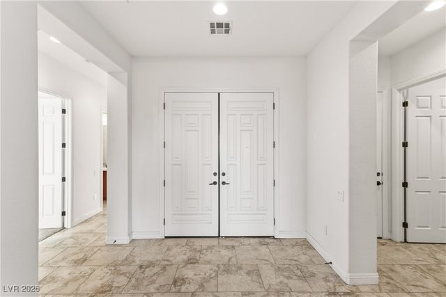 7312 Pinfeather Way, North Las Vegas, NV 89084