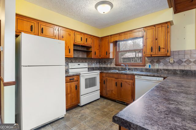 374 W Sugarbush Drive, Sky Valley, GA 30537