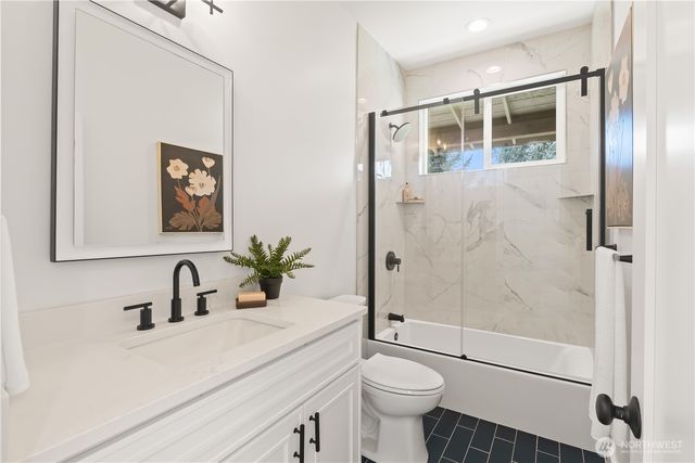 2905 Cedarwood Avenue, Bellingham, WA 98225