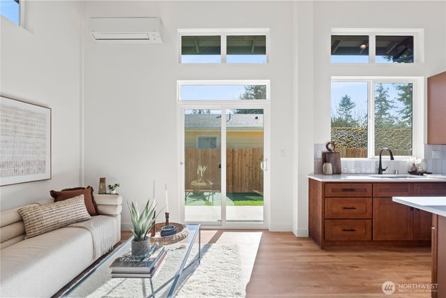 2905 Cedarwood Avenue, Bellingham, WA 98225