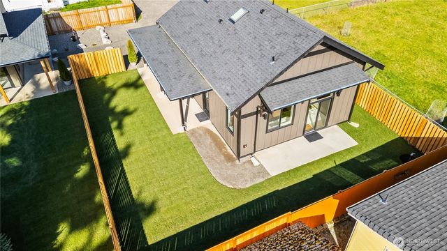 2905 Cedarwood Avenue, Bellingham, WA 98225