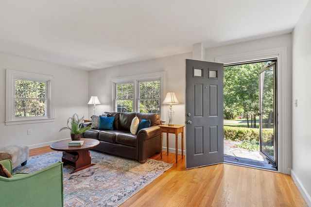 6 Nourse Road, Bolton, MA 01740