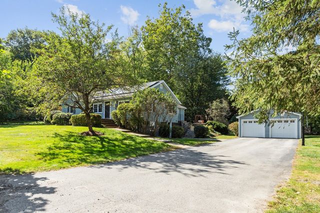6 Nourse Road, Bolton, MA 01740