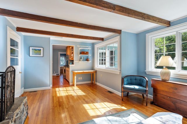 6 Nourse Road, Bolton, MA 01740