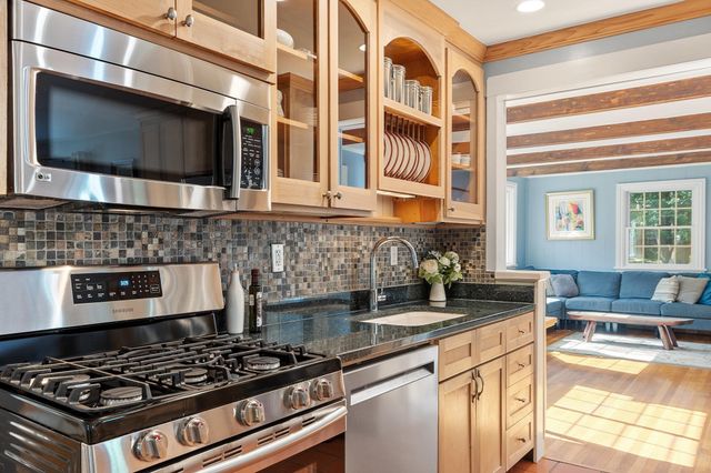 6 Nourse Road, Bolton, MA 01740