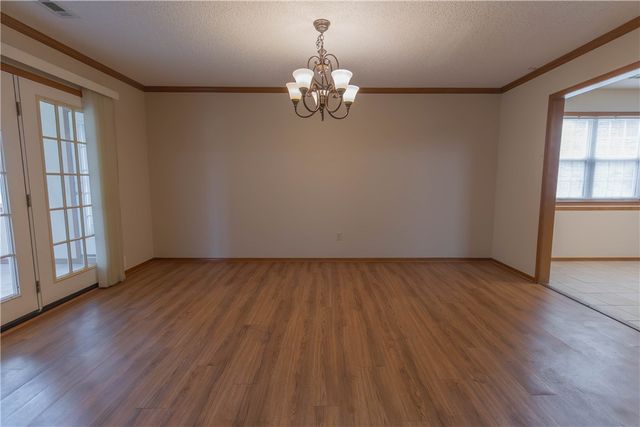 1803 S 21st Street, Rogers, AR 72758