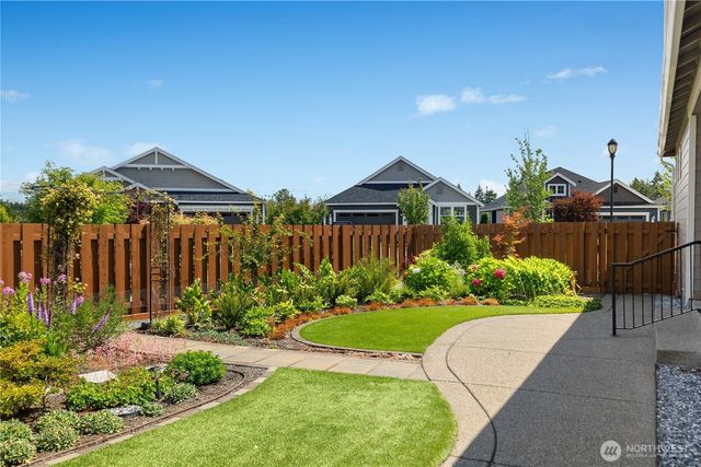 9117 Schmitz Court SE, Lacey, WA 98513