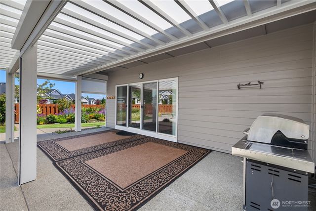 9117 Schmitz Court SE, Lacey, WA 98513