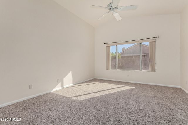 747 W DOUGLAS Avenue, Gilbert, AZ 85233