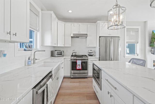 206 Roanoke Avenue Pelican Island, Seaside Heights, NJ 08751