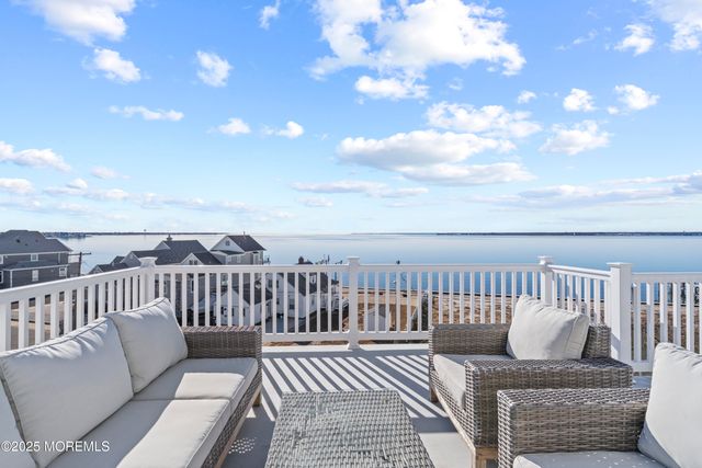 206 Roanoke Avenue Pelican Island, Seaside Heights, NJ 08751