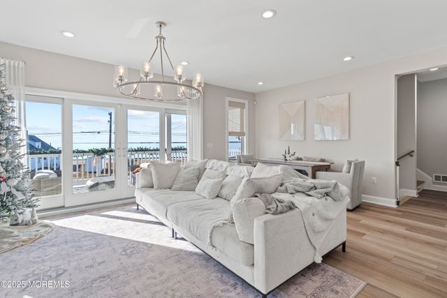 206 Roanoke Avenue Pelican Island, Seaside Heights, NJ 08751