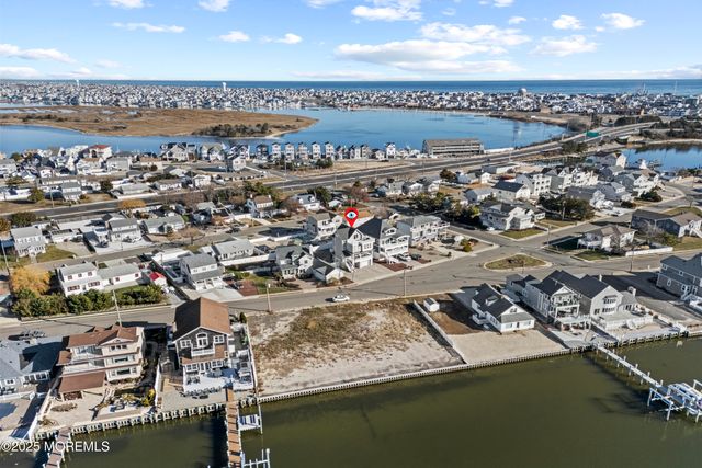 206 Roanoke Avenue Pelican Island, Seaside Heights, NJ 08751