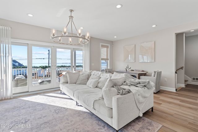 206 Roanoke Avenue Pelican Island, Seaside Heights, NJ 08751