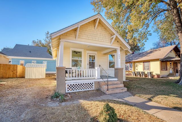 203 N Kansas Ave, Salina, KS 67401