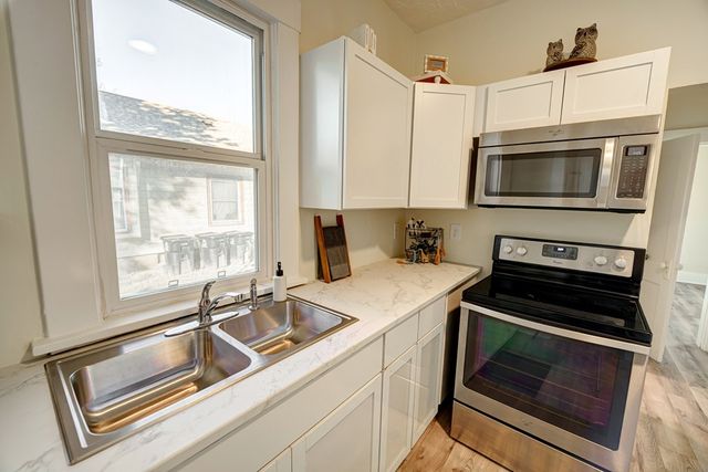 203 N Kansas Ave, Salina, KS 67401