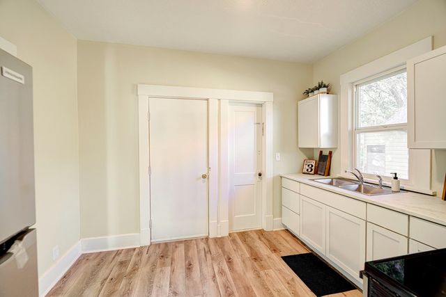 203 N Kansas Ave, Salina, KS 67401