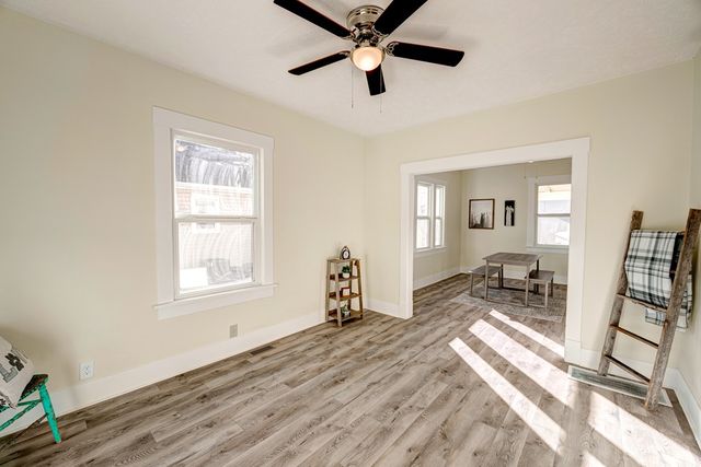 203 N Kansas Ave, Salina, KS 67401