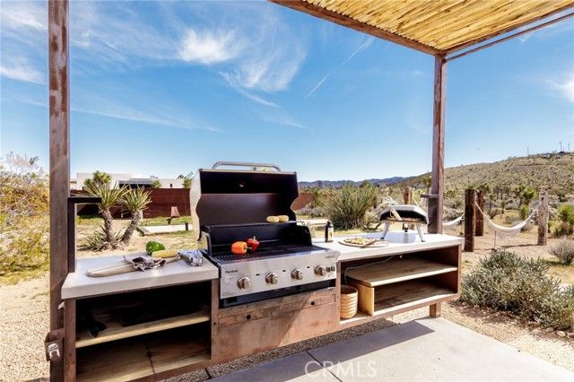 58275 Buena Vista Drive, Yucca Valley, CA 92284