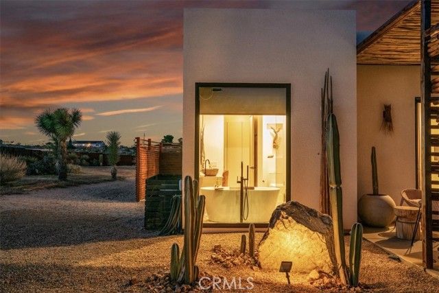 58275 Buena Vista Drive, Yucca Valley, CA 92284