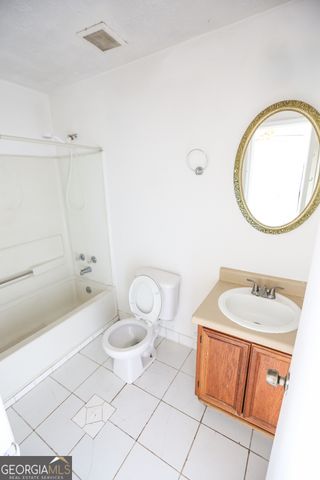 2816 Knollberry Lane, Decatur, GA 30034