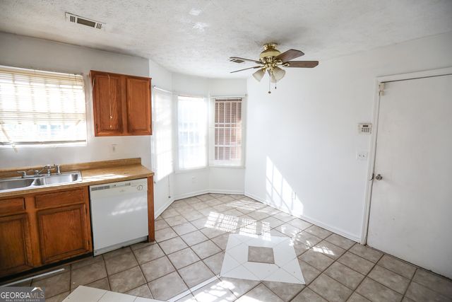 2816 Knollberry Lane, Decatur, GA 30034