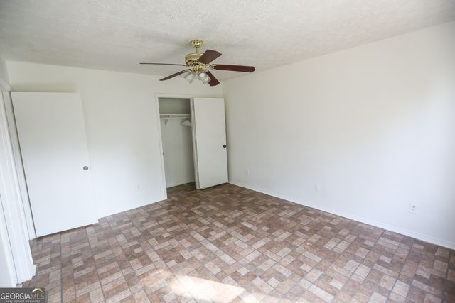 2816 Knollberry Lane, Decatur, GA 30034