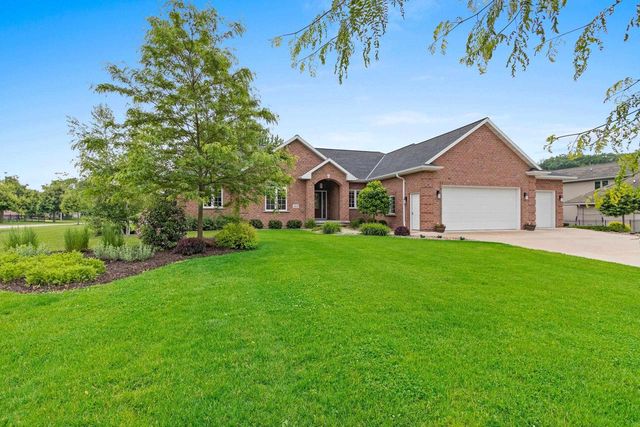 3234 W TWIN PINES COURT, Green Bay, WI 54311