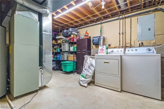2606 Northam Circle NW, North Canton, OH 44720